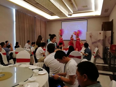 金秋TOP系產品戰(zhàn)略升級發(fā)布會暨金秋華府媒體見面會圓滿結束，文化藝術經紀代理引領新篇章